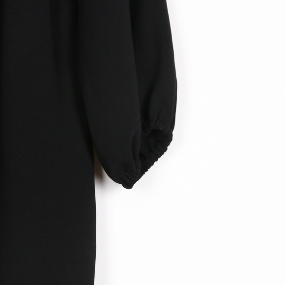 Aritzia Wilfred Duree Off the Shoulder Dress - Picture 4 of 8